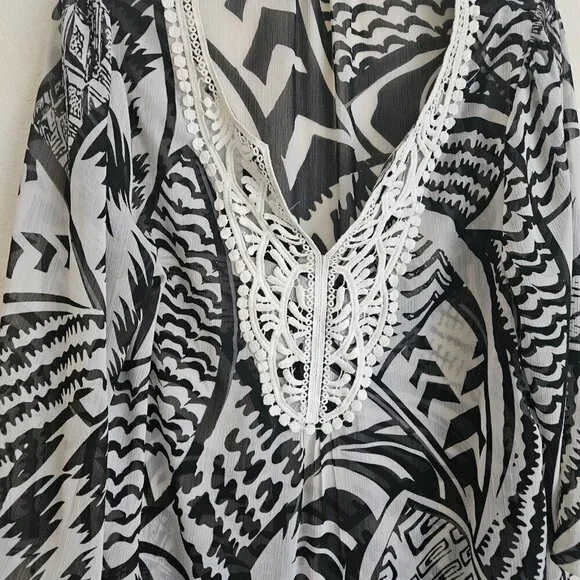 Boho Gawzy Beachy Crochet Vneck black white Flowy Sleeve Sheer Tunic Top L - Picture 4 of 9